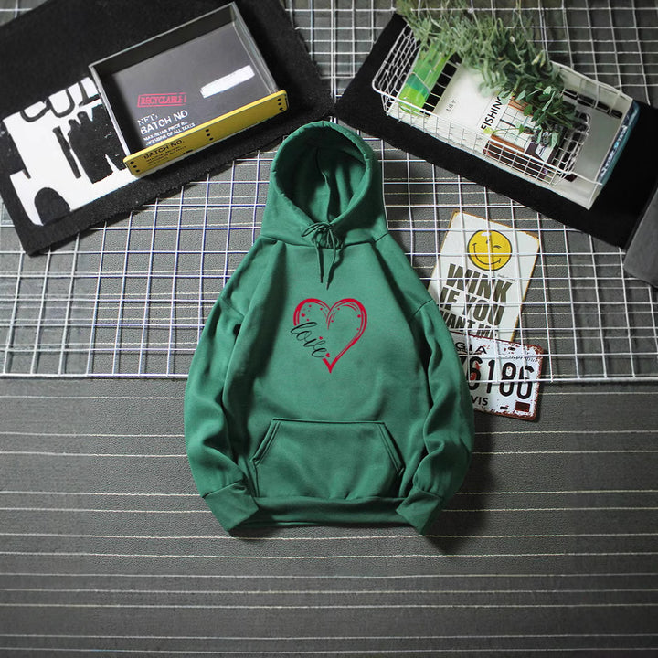 Kvinders hoodie med romantisk hjerte design og højkvalitets fleece Skovae