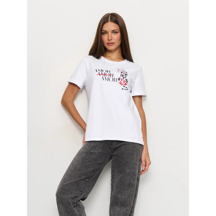 Dame T-shirt med styliseret dyremotiv og inspirerende skrift Stilla