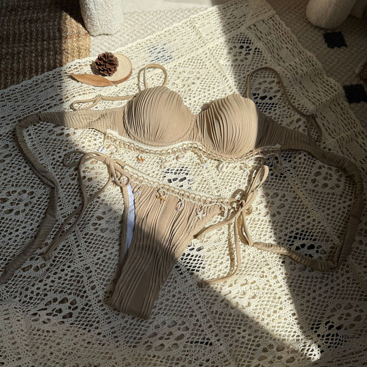 Dame bikini-sæt med elegant ribdesign og justerbare stropper Stilla