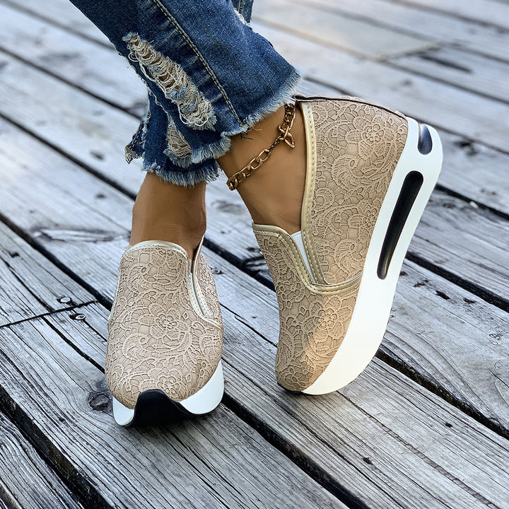 Dame Slip-On Sneakers i det elegante spidse design Stilla
