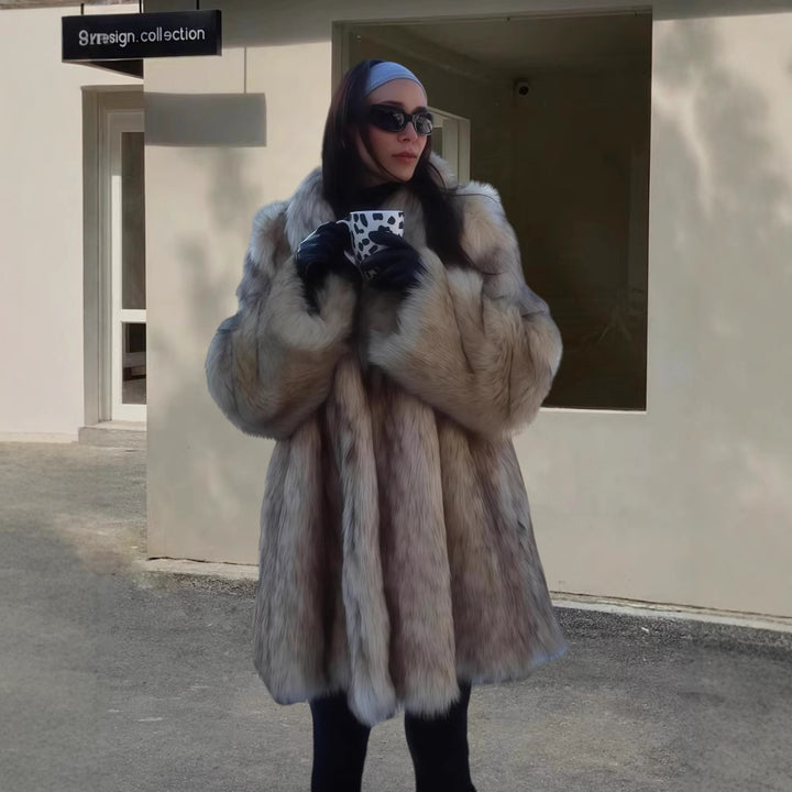 Dame Kunstpels Frakke med oversized snit og elegante detaljer Stilla