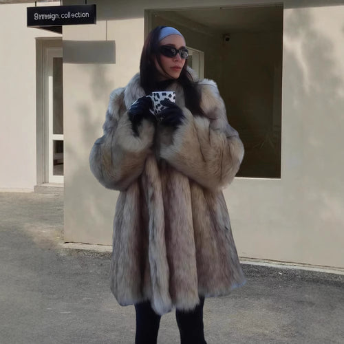 Dame Kunstpels Frakke med oversized snit og elegante detaljer Stilla