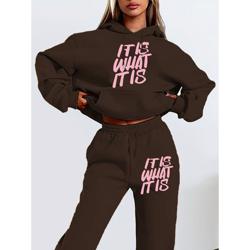 Kvinders leisure hoodie og jogger sæt med inspirerende tekst Skovae