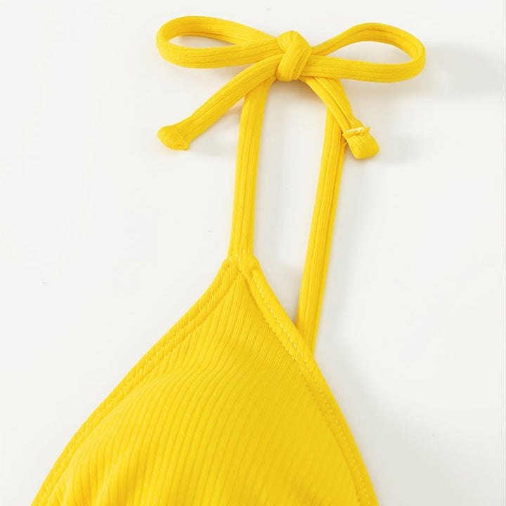 Dame Triangel-Bikini-Sæt med justerbare stropper og elegant ribdesigne Stilla