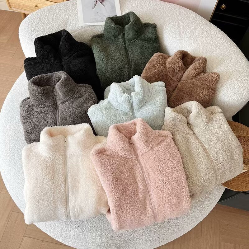 Kvinder Fluffy Fleece Jakke med Høj Krave og Lynlås Stilla