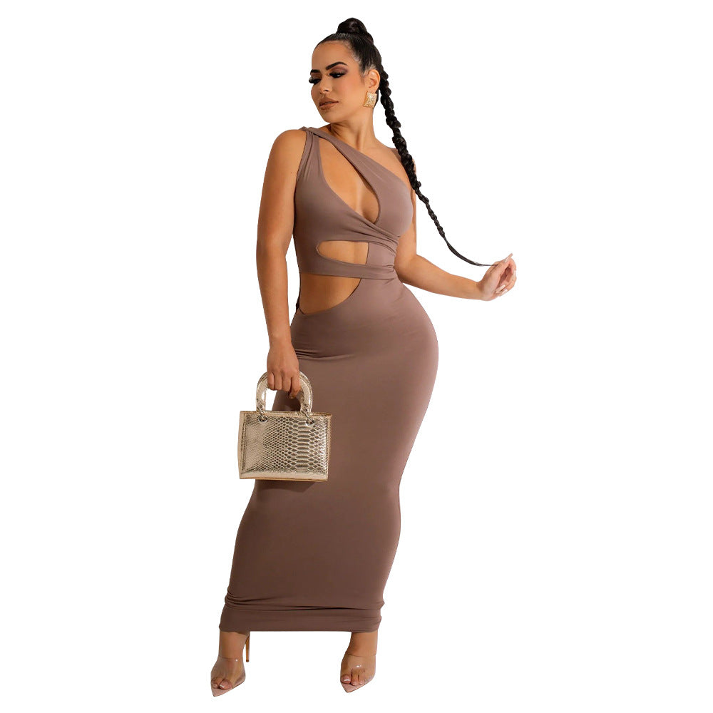 Dame Cut-Out Maxikjole med asymmetrisk design og figursyet snit Stilla