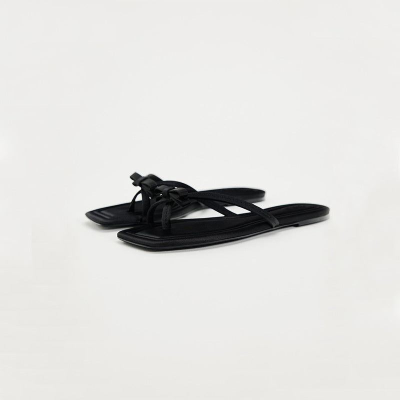 Dame flade sandaler med kunstnerisk remdesign og komfortabel fodseng Stilla