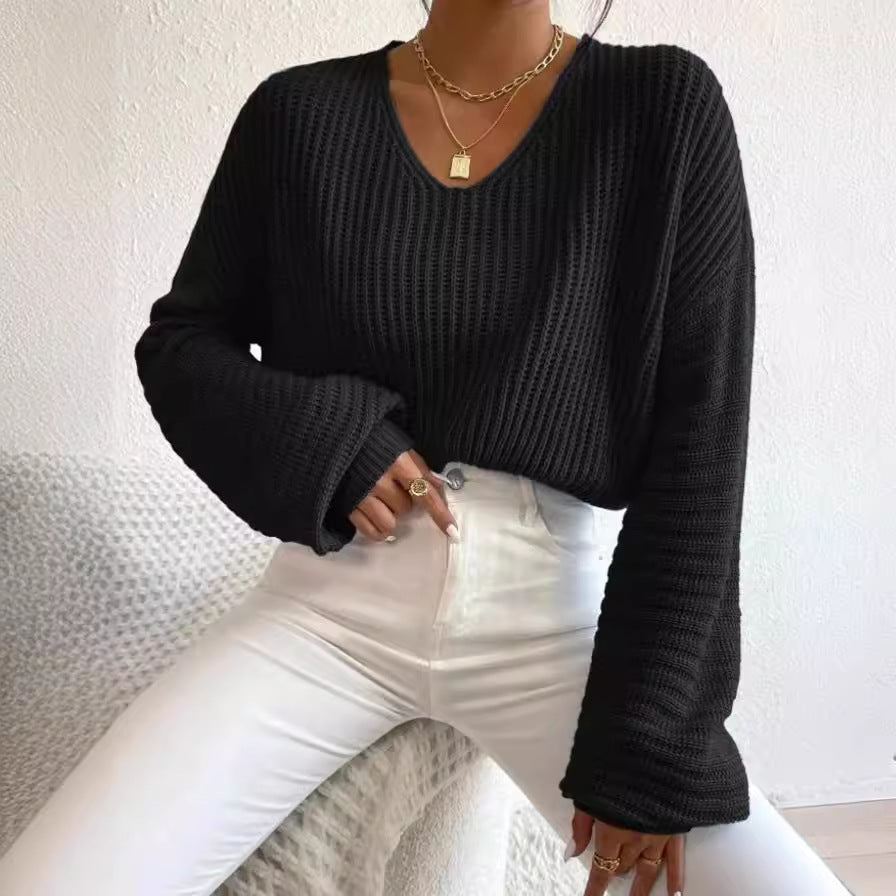 Dame afslappet sweater med bred V-hals og lange ærmer Stilla