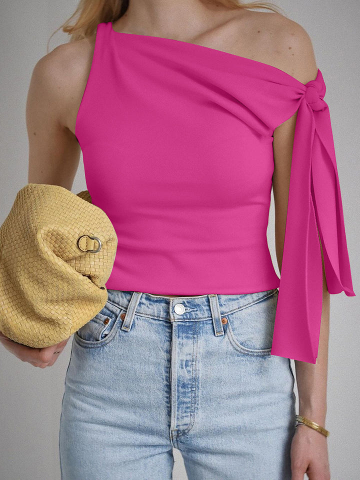 Dame Crop-top med asymmetrisk design og elegante stropdetaljer Stilla
