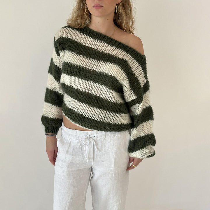 Dame afslappet strikket sweater med asymmetrisk snit og stribemønster Stilla