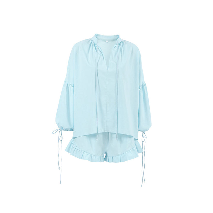Dame luftig linned-short- og bluse-sæt med elegante flæsedetaljer Stilla