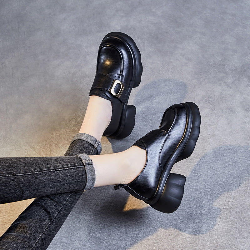 Dame Chunky Platform Slipper med dekorativ spænde Stilla
