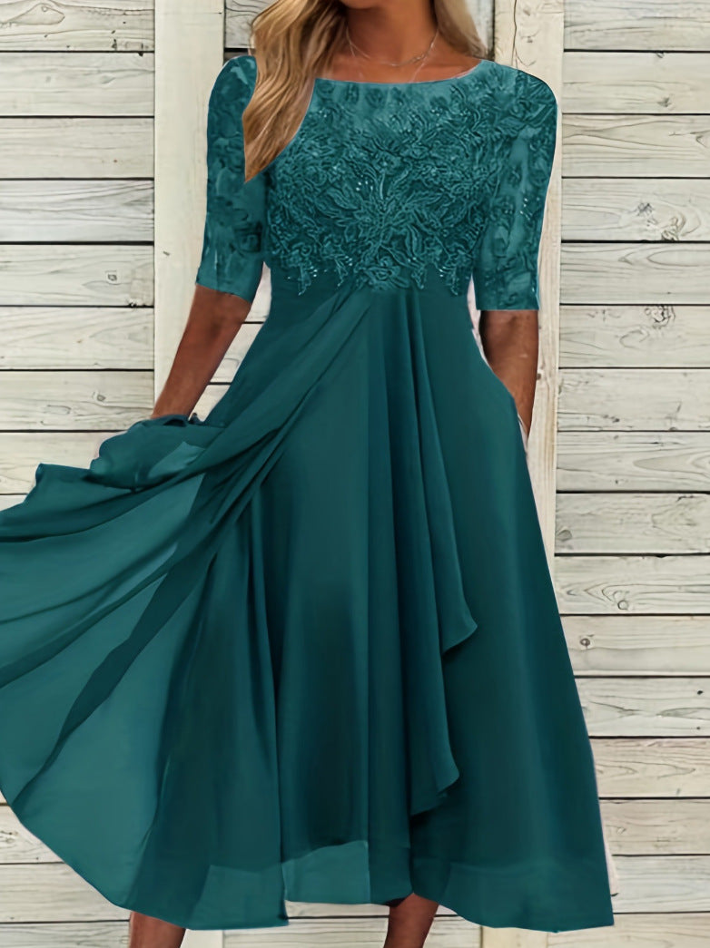 Damer na elegant chiffon midikjole med bestiklet spidsoberdel og halvlange ærmer Skovae