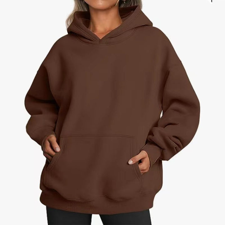 Kvinders oversized hoodie med praktiske kængurulommer og blød indvendig foring Skovae