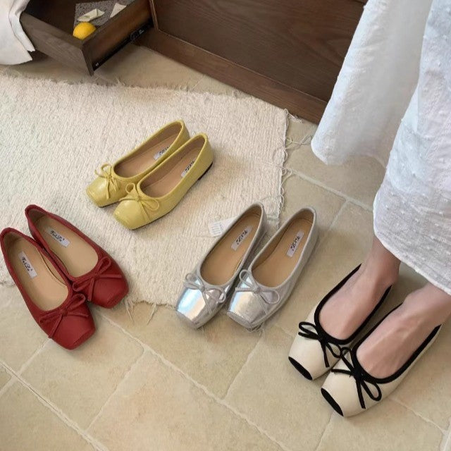 Femme Metallic Square Toe Flats med Sløjfedetalje Stilla