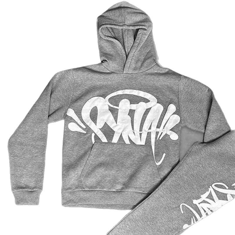 Damens hoodie med kreativ graffiti design og praktiske kengurulommer Skovae