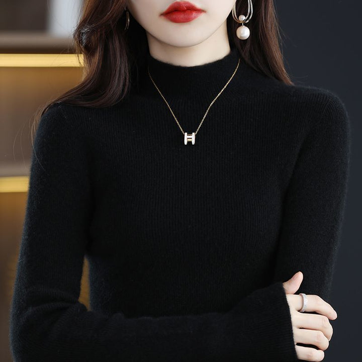 Dame elegant turtleneck sweater lavet af fin strik Stilla