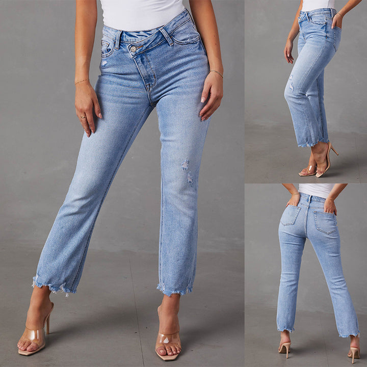 Dame Distressed Jeans i moderne pasform med frynsede kanter Stilla