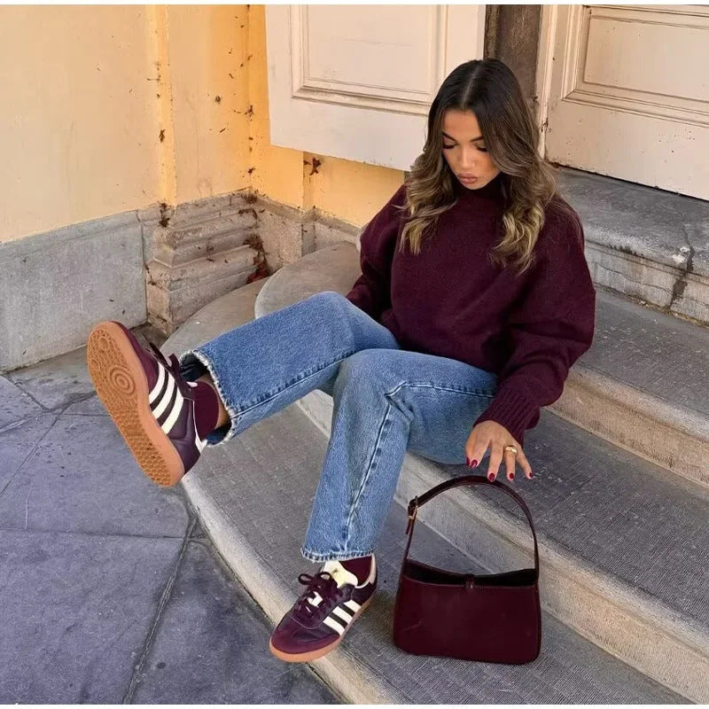 Kvindernes rullekrave sweater lavet af blødt strik Stilla