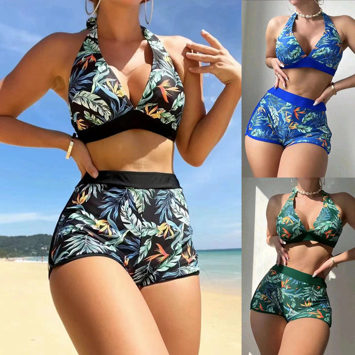 Dame bikini sæt med floralt top og sporty shorts Stilla