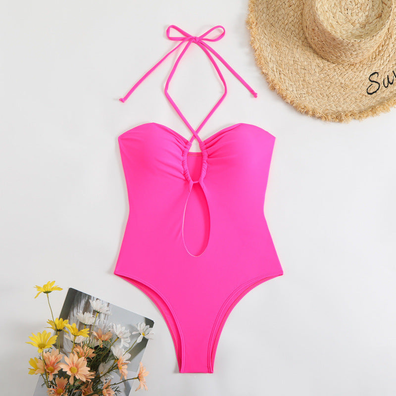 Dame Éntlig bodysuit med moderigtigt cut-out-design og stropløs top Skovae