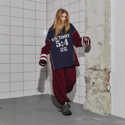 Kvinders oversized tracksuit med grafisk print og brede bukser Stilla