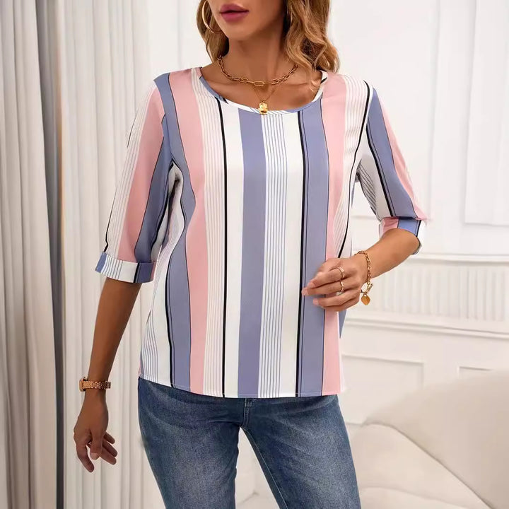 Damebluse med moderigtigt striped mønster og 3/4-ærmer Stilla