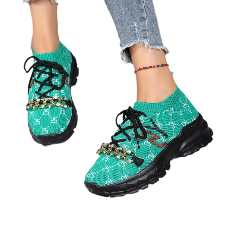 Dame Sporty Sneakers med moderigtigt strikoverdel og elegant smykkedekoration Stilla