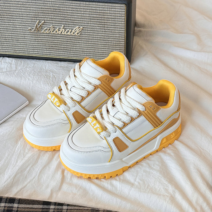 Femme Chunky Lifestyle-Sneaker med strukturerede detaljer Stilla