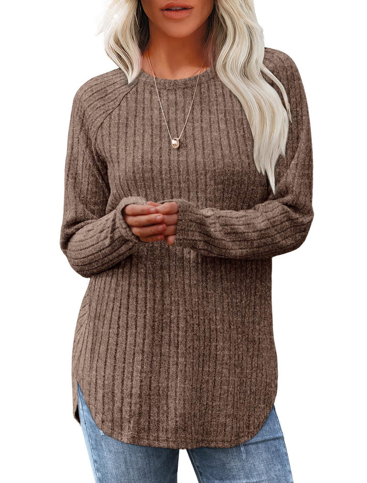 Dame strikpullover med raffineret ribdesign og afslappet snit Stiila