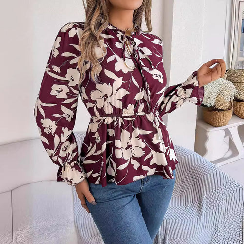 Damebluse med blomsterprint Stilla