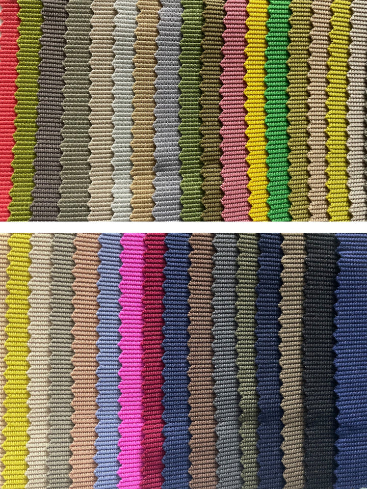 Damebluse med puffærmer af chiffonlignende stof og firkantet udskæring Stilla