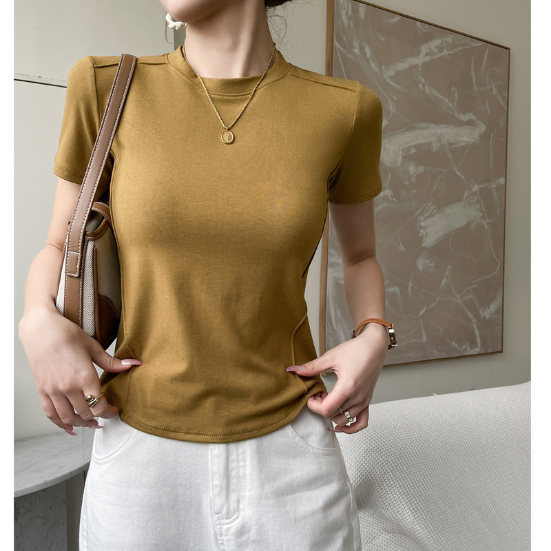 Dame figursyet T-shirt med kort arm og elastisk materiale Stilla