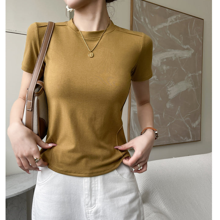 Dame figursyet T-shirt med kort arm og elastisk materiale Stilla