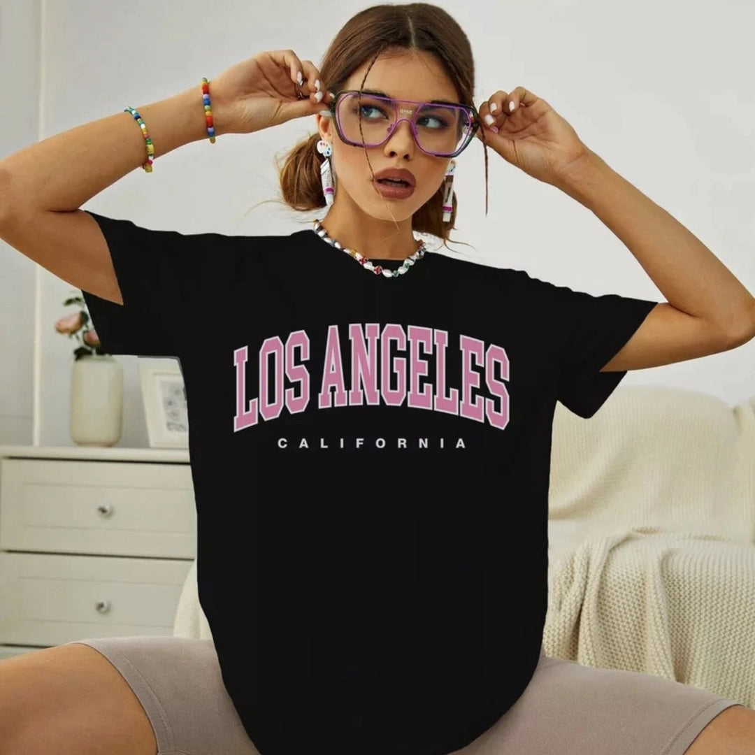 Dame T-shirt med stilfuld Los Angeles skrift og afslappet snit Stilla