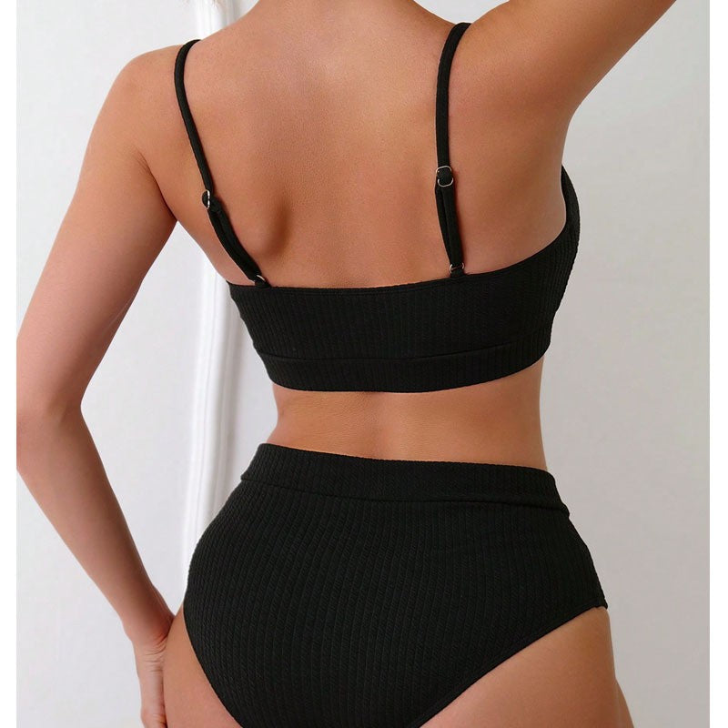 Dame Bikini-sæt med moderigtig ribdesign og højtaljet bukser Stilla