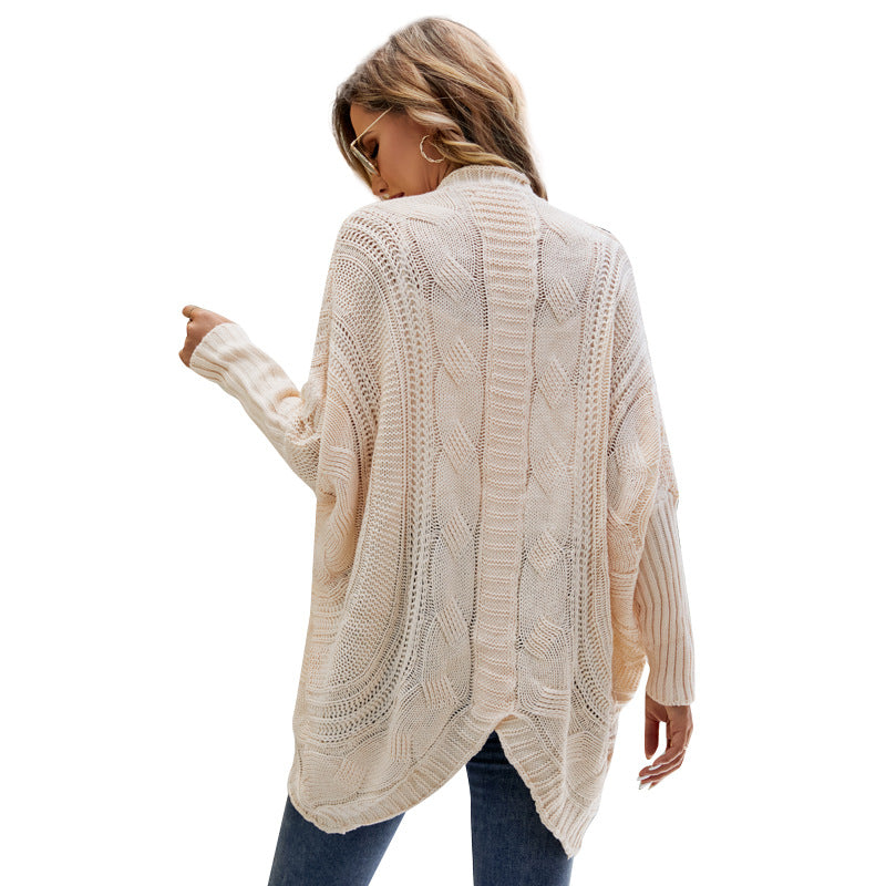 Dame afslappet grovstrikket cardigan i moderne design med åben snit og bredt udfoldede ærmer Stilla