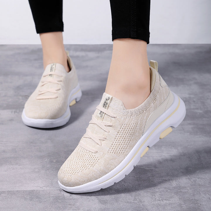 Dame Let Slip-On Sport Sneakers Stilla
