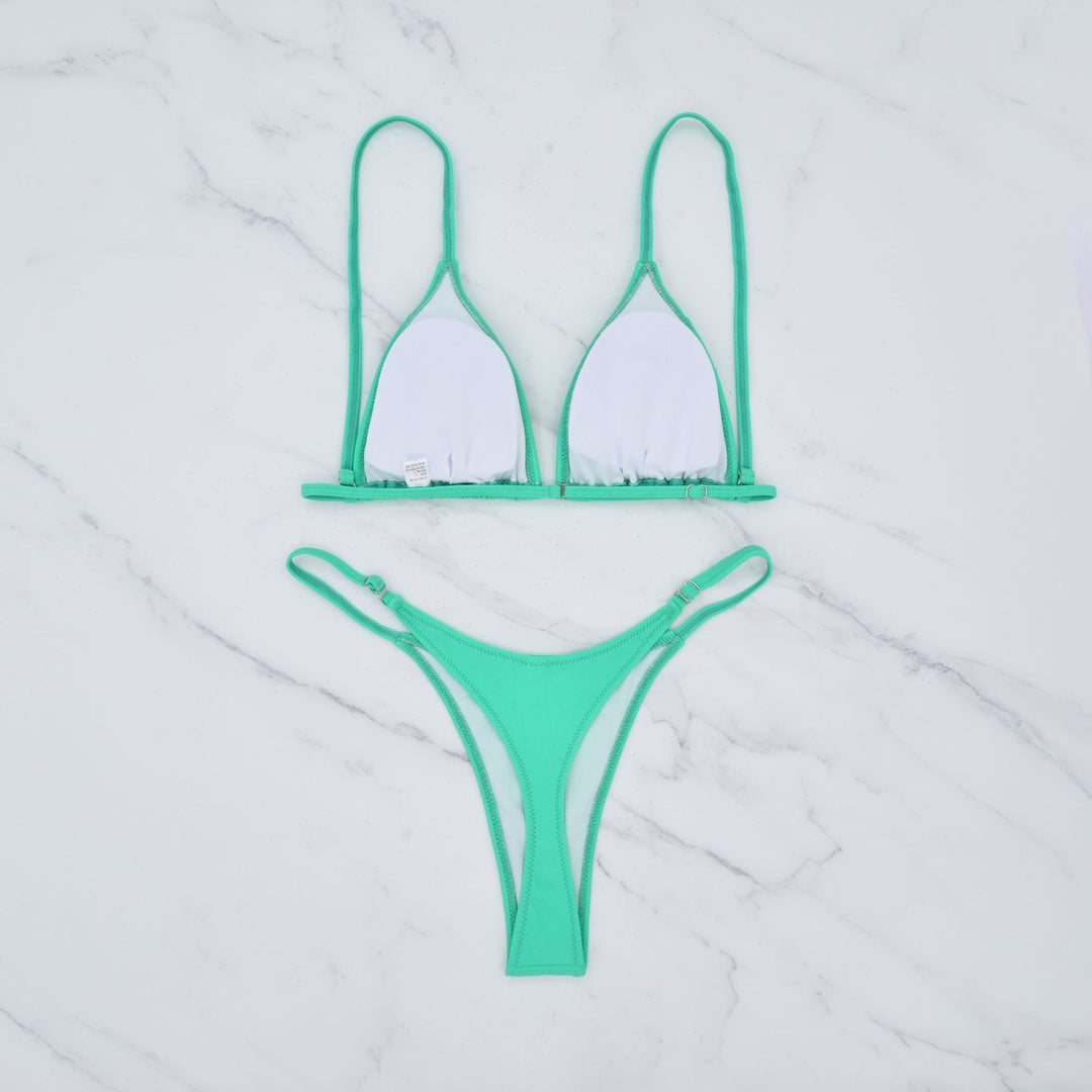 Dame triangel-bikini med ultra-høj benudskæring og fin rynkning Skovae