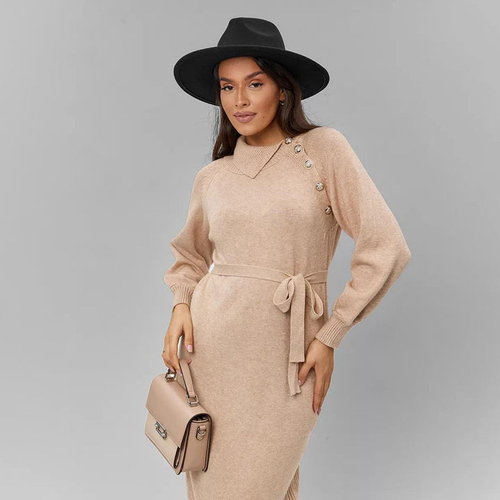 Kvinders elegante strikket kjole med skræddersyet bælte og fashionable knapdetaljer Stilla