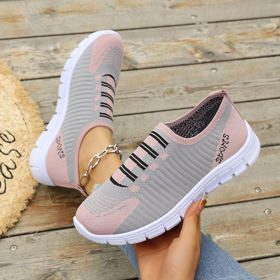 Dame Sneakers i moderne tekstildesign med åndbar strikstruktur Stilla
