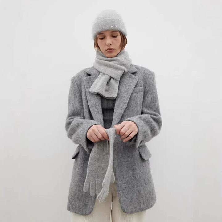 Kvinders elegante og hyggelige uldblazer med moderne snit Stilla