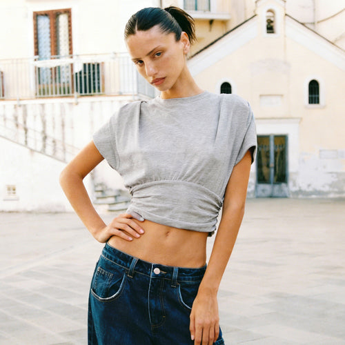 Dame casual oversized T-shirt med elastisk linning og rynkning Skovae
