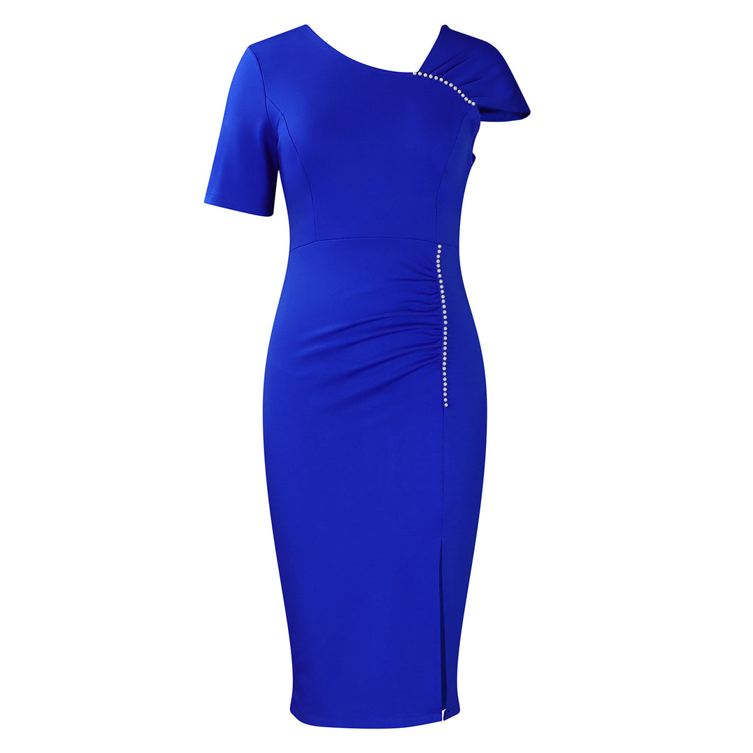 Dame figursyet kjole med asymmetrisk design og elegante accenter Stilla