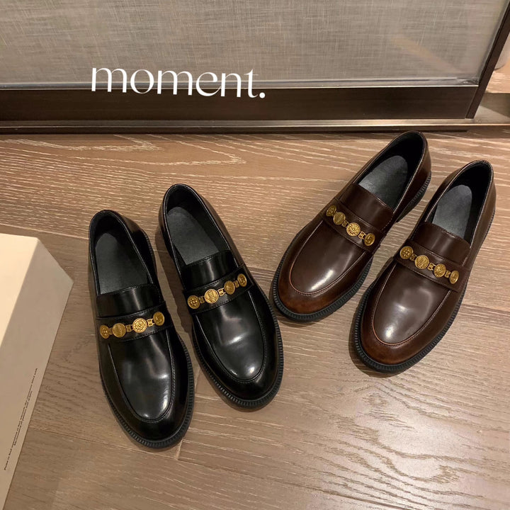 Dame Elegante Loafers med dekorative gyldne accenter Stilla