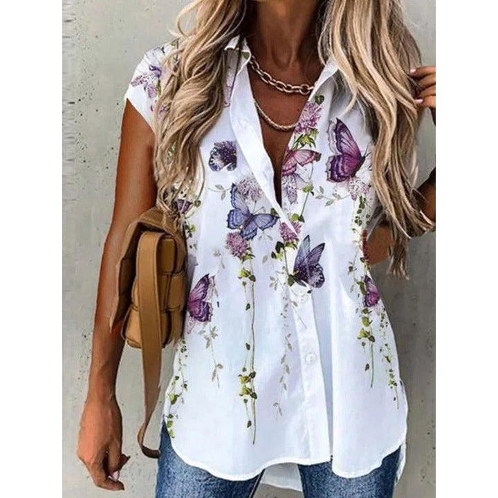 Dame kortærmet bluse med blomsterprint og knapliste Stilla