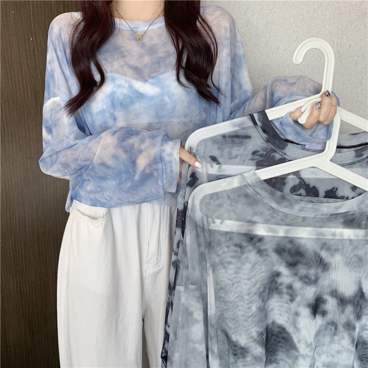Kvindernes gennemsigtige langærmede top med moderne tie-dye mønster Stilla