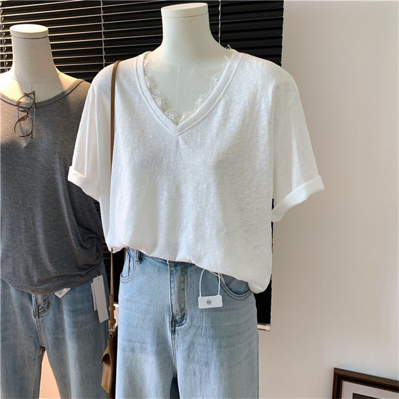 Femme Relaxed Fit V-Udsnit T-Shirt med behagelige korte ærmer Stilla