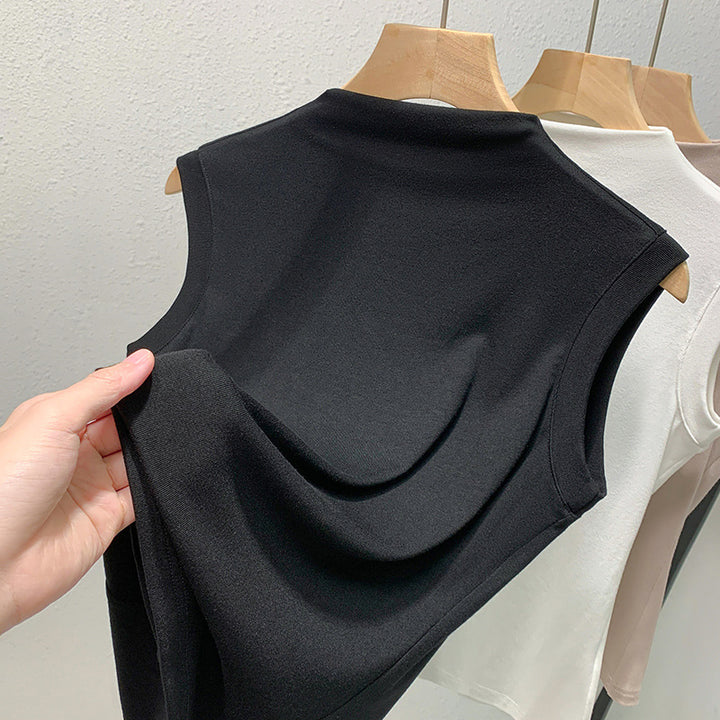Dame ærmeløst top med elegant høj krave og flydende materiale Stilla