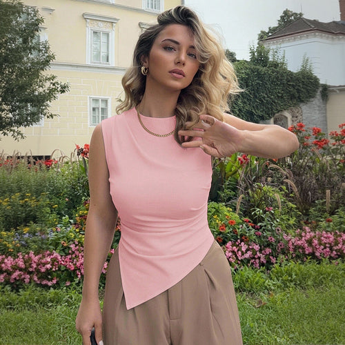 Kvinders asymmetrisk tanktop med elegant draperet design Stilla